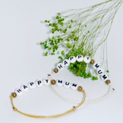 bracelet perle lettre happy mum